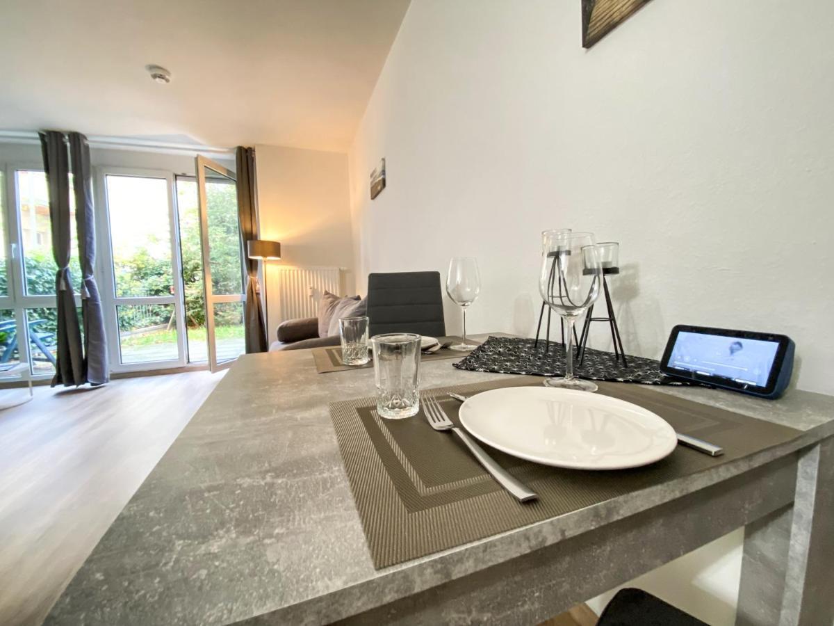 Wohlfuehl-Apartment Mit Kostenfreier Tiefgarage, Wifi & Terrasse 莱比锡 外观 照片