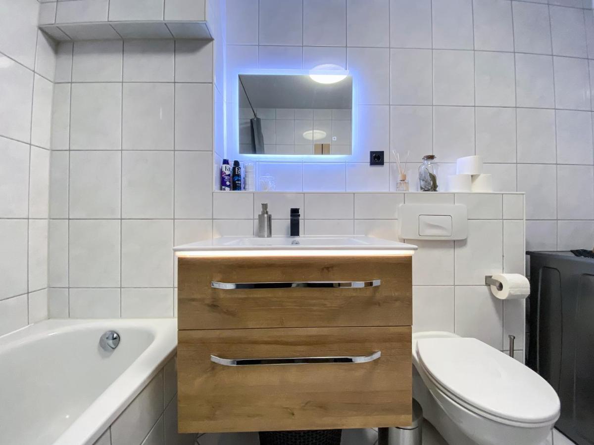 Wohlfuehl-Apartment Mit Kostenfreier Tiefgarage, Wifi & Terrasse 莱比锡 外观 照片