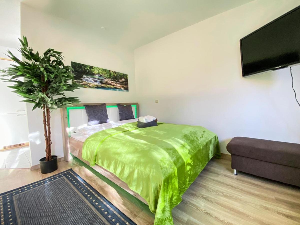 Wohlfuehl-Apartment Mit Kostenfreier Tiefgarage, Wifi & Terrasse 莱比锡 外观 照片
